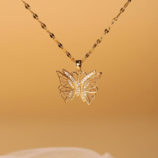 European And American Cross-border New Hollow Zircon Butterfly Necklace For Women, Light Luxury And Versatile, High-end Fashion Temperament Pendant With Accessories