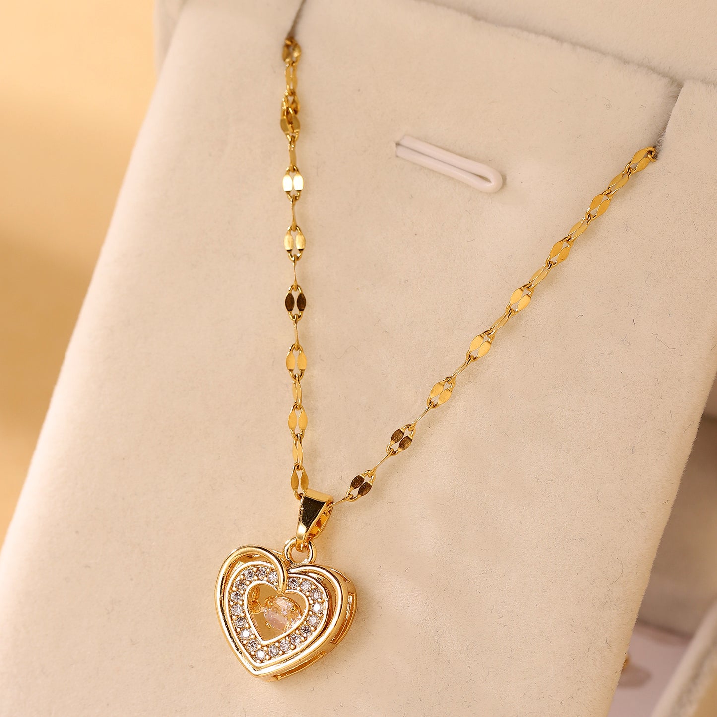 New Simple Temperament Net Red Love Necklace Smart Light Luxury Fashion Versatile Collar Chain Qixi Valentine's Day Gift